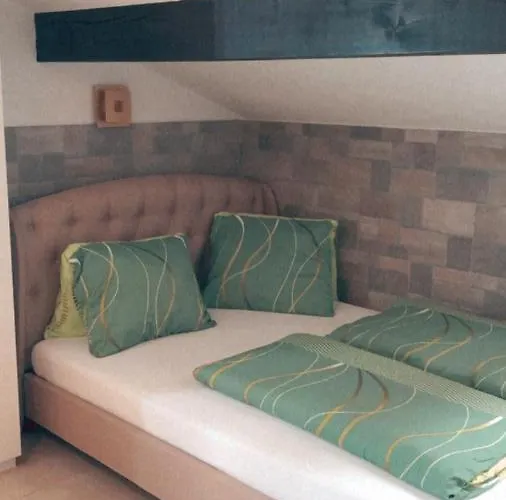 Habitación en casa particular Lala *