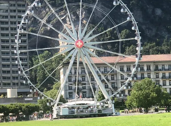 منزل للإقامة لالا أبارتمنت إنترلاكن